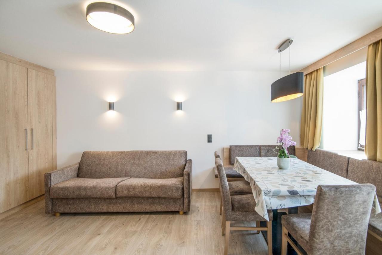 Apartments Heidenberger Delle Scuole Colle Isarco Eksteriør billede